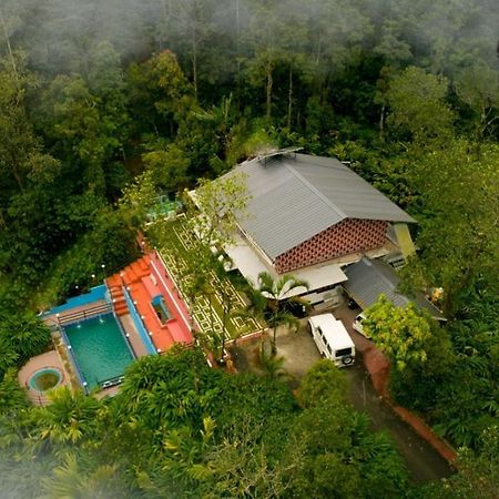 Arabian Holiday Resort With Swimming Pool In Idukki Calvary Mount Kültér fotó