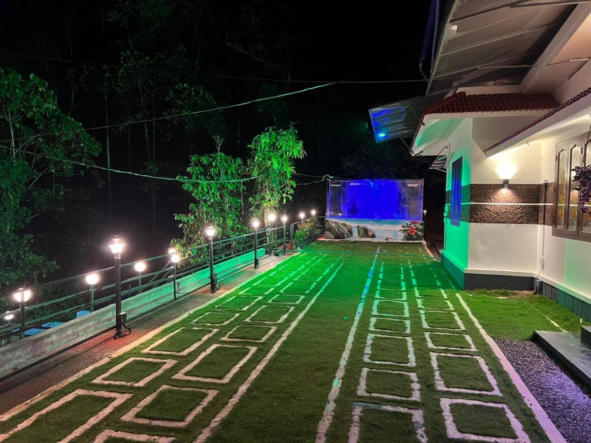 Arabian Holiday Resort With Swimming Pool In Idukki Calvary Mount Kültér fotó
