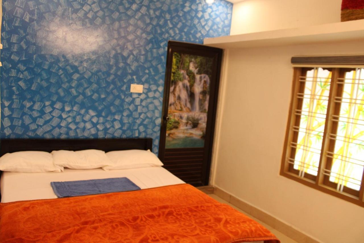 Arabian Holiday Resort With Swimming Pool In Idukki Calvary Mount Kültér fotó