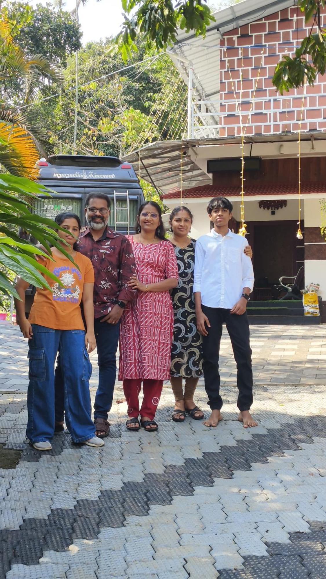 Arabian Holiday Resort With Swimming Pool In Idukki Calvary Mount Kültér fotó