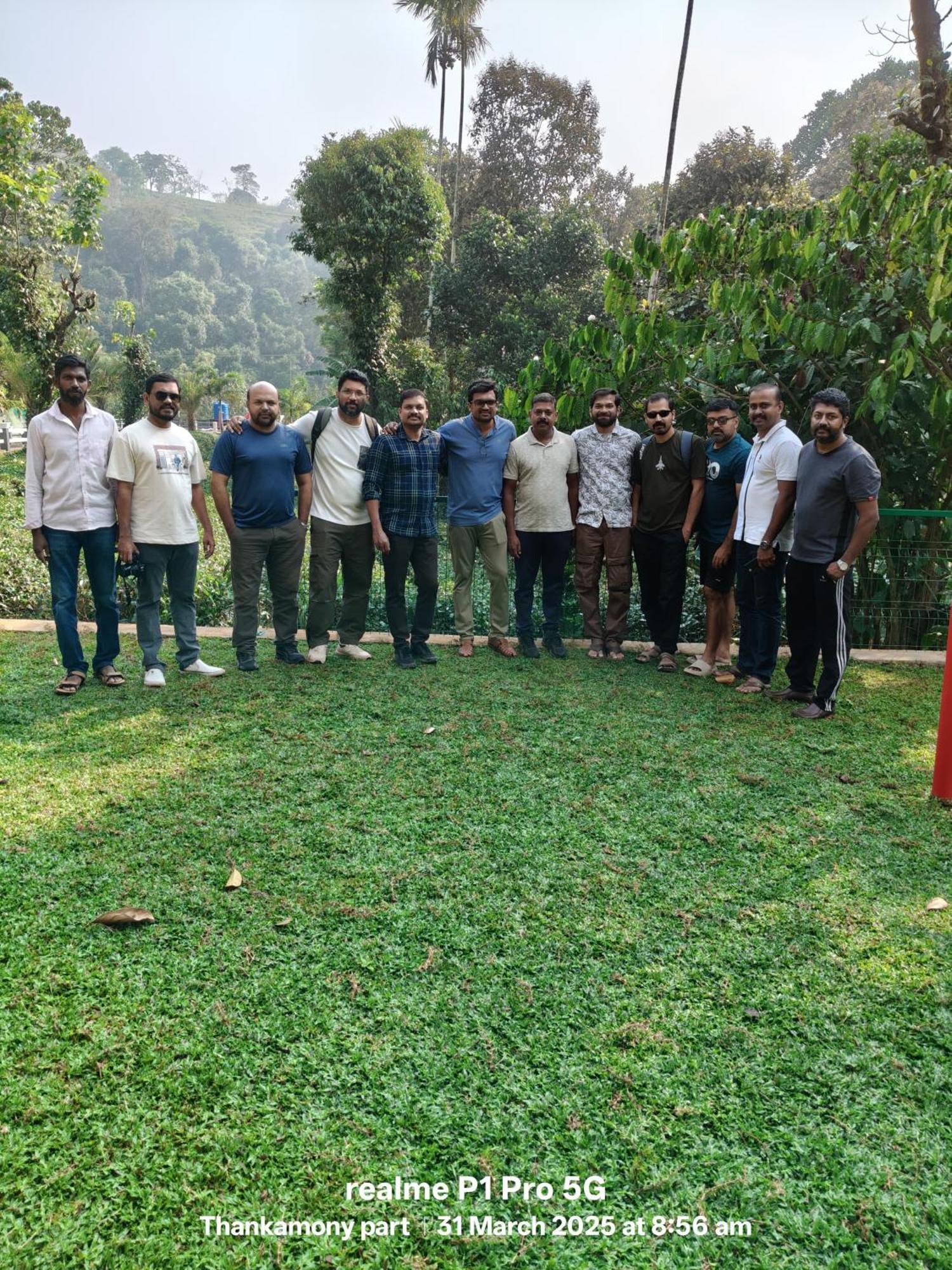 Arabian Holiday Resort With Swimming Pool In Idukki Calvary Mount Kültér fotó